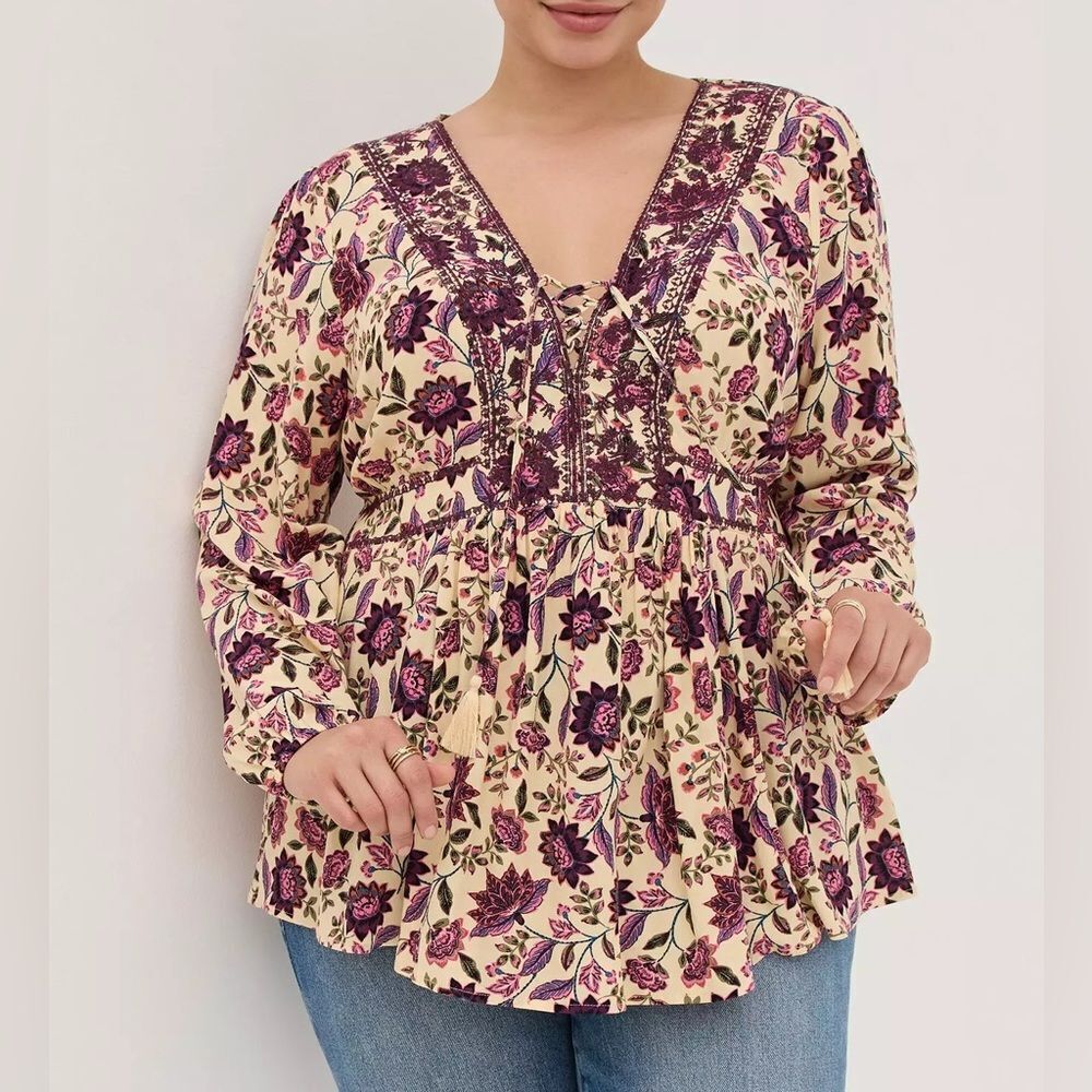 Torrid Floral Babydoll Rayon Crepe Embroidered Lace Up 3/4 Sleeve Plus Size Top
